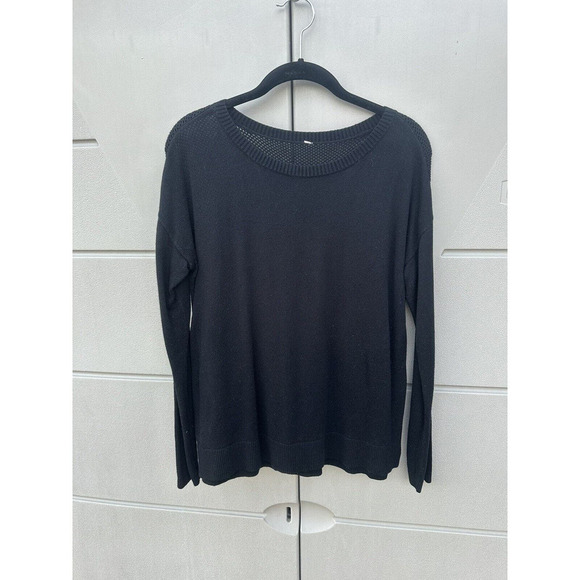LULULEMON Women’s Well Being Black Cashmere Blend Perforated Back Sweater Sz 8 - Picture 2 of 14